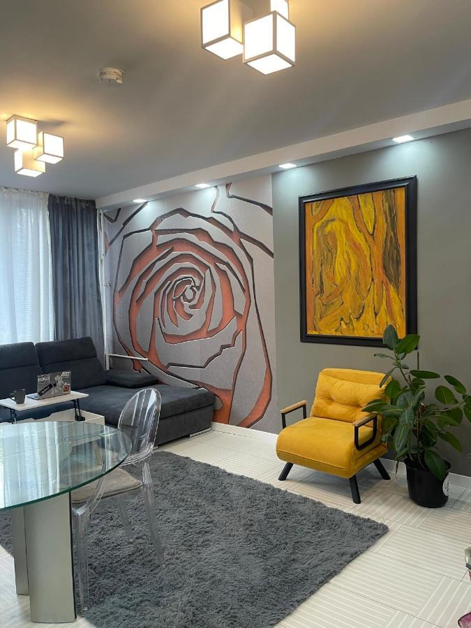 Апартаменти Bright: Flat With Balcony - Kitchen - Free Parking Берлін Екстер'єр фото